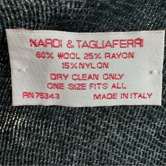 Nardi & Tagliaferri One size Poncho Wool Blend Gray Fringe Trim Shawl Wrap - Picture 4 of 4